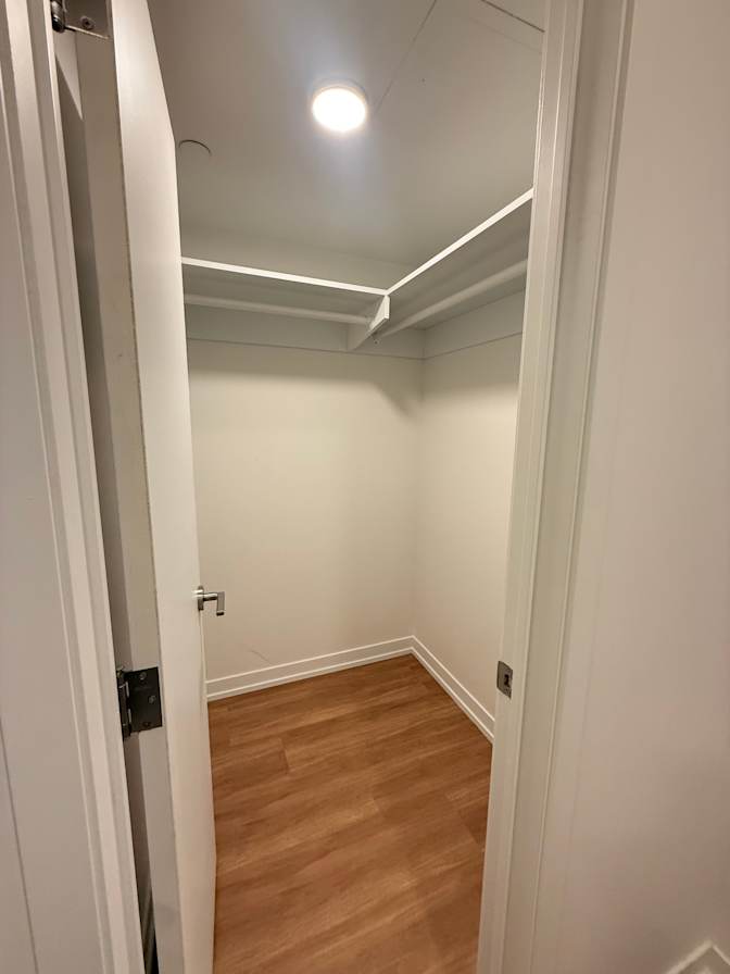 Niki's room