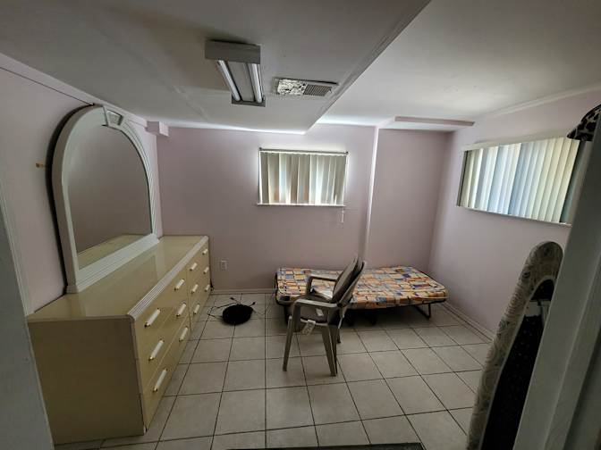 Jasmin's room