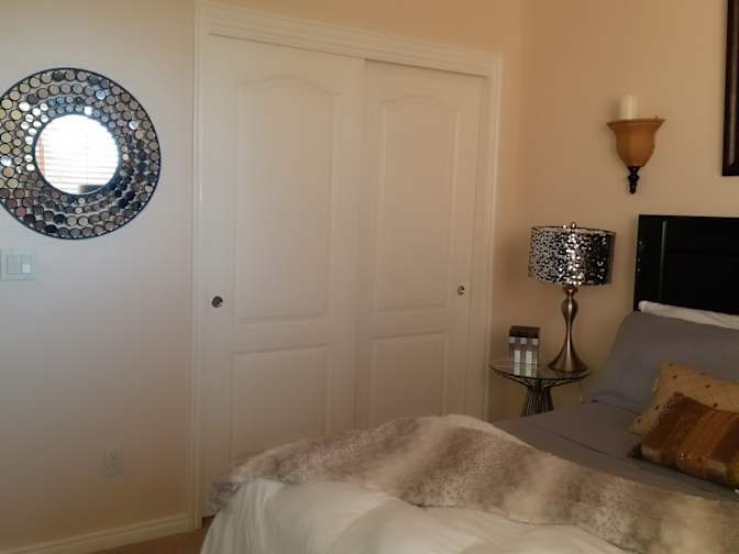 Carmen's room