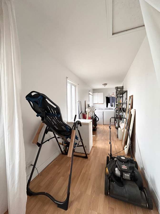 Mahi's room