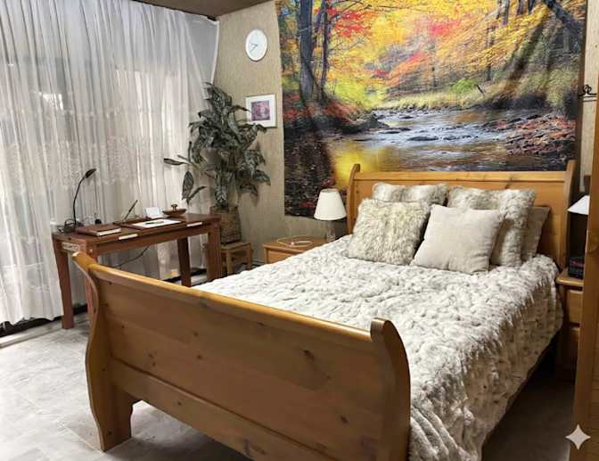 Eric Buckingham's room