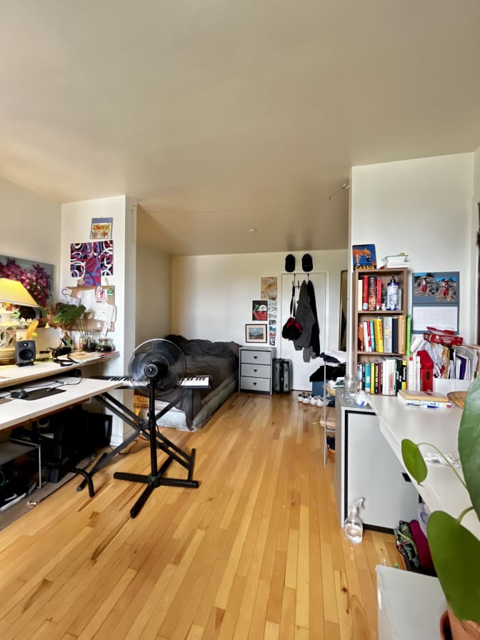 Khalil's room
