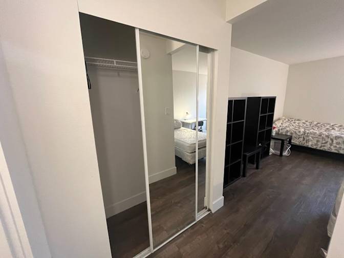 Muhamed Zoure's room