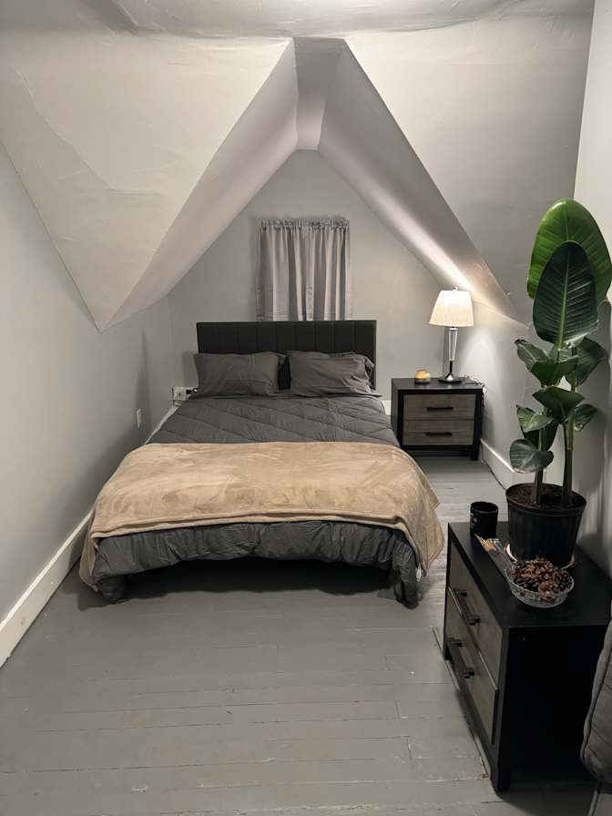 Sahara's room
