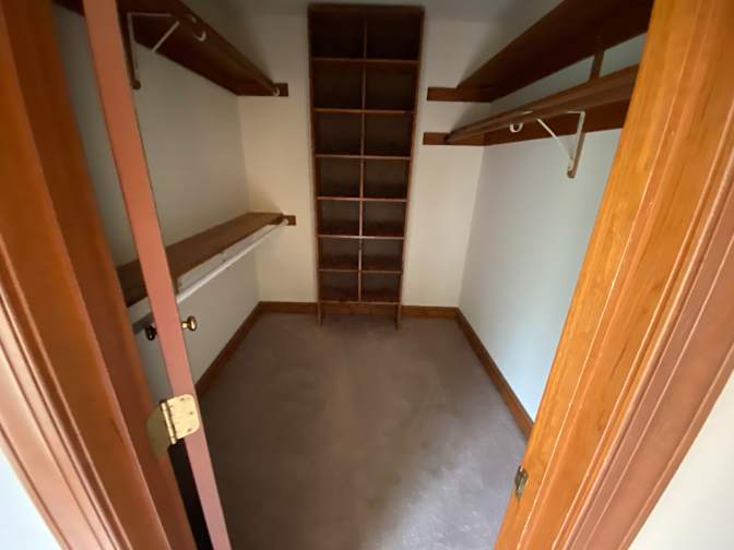 Alcove Rooms's room