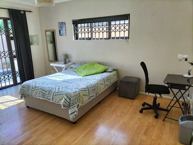 Robyn's room