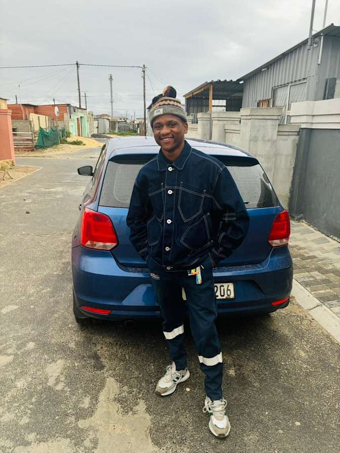 Alungile Dyan