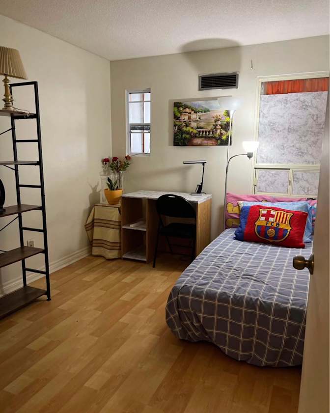 Tony Rose's room