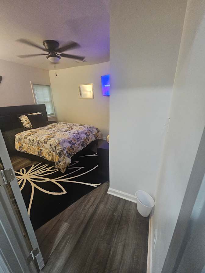 CL&C Property Management and Consulting's room