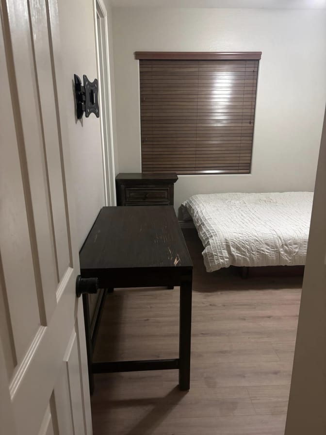 Quentin's room