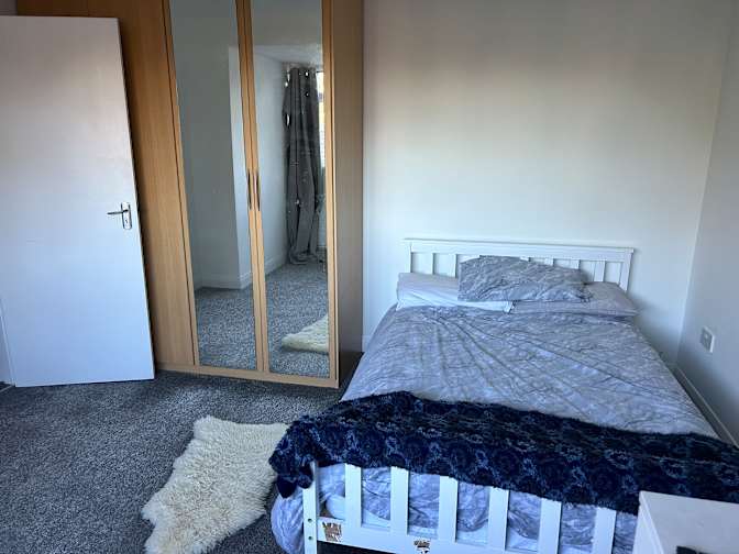 Dave's room