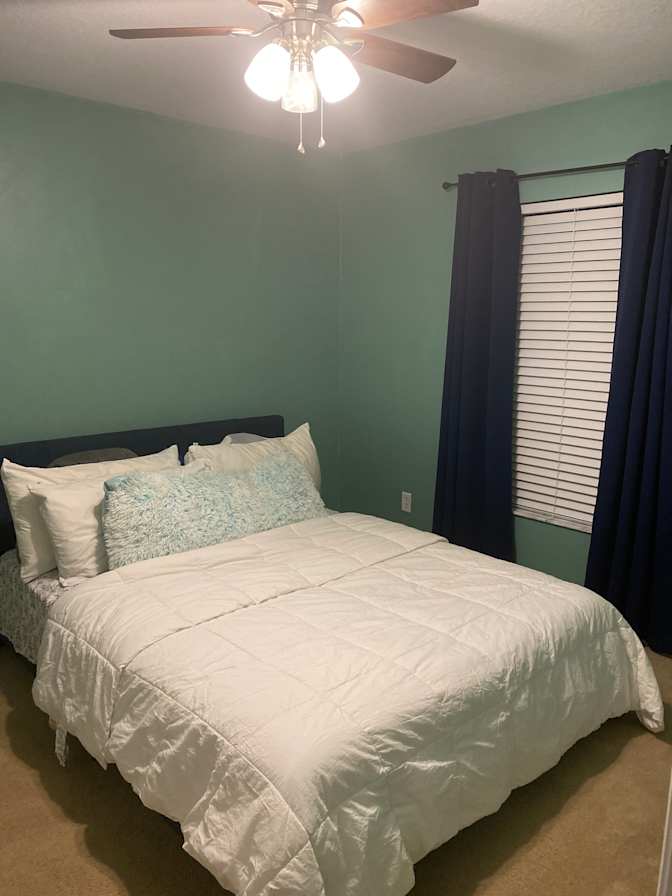 Ridechelle's room