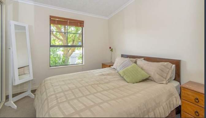 Jo's room