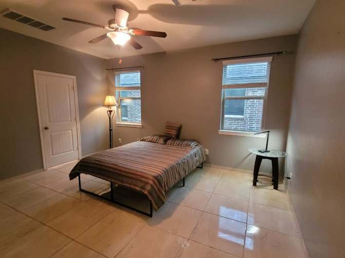 PadSplit's room