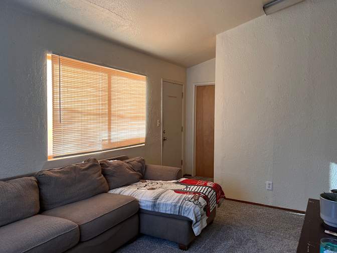 Jon's room