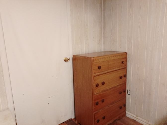 Jennifer's room