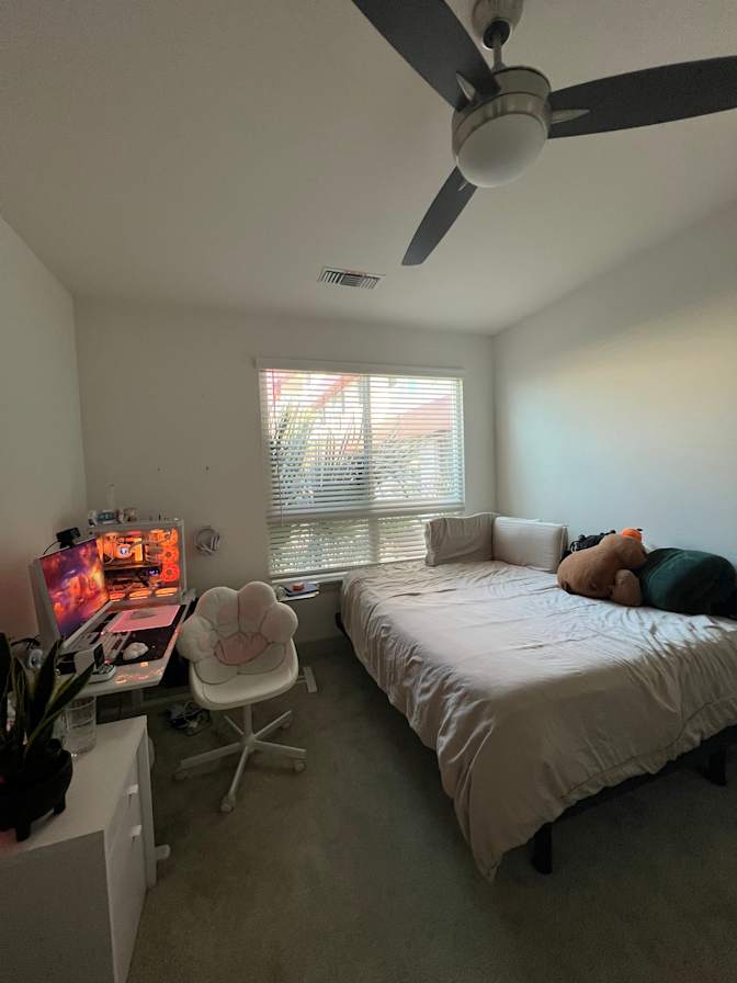 Melina's room