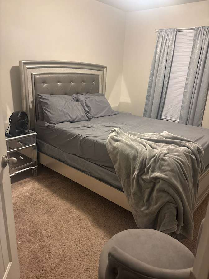 Kenyetta's room