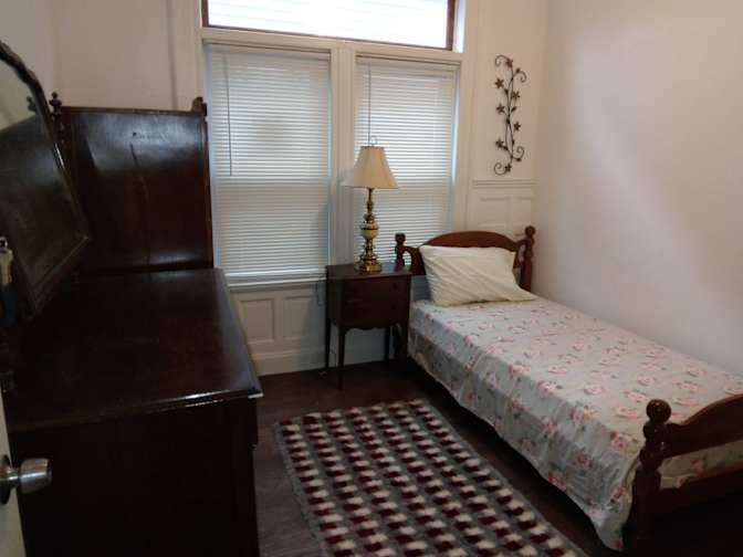 lorraine's room