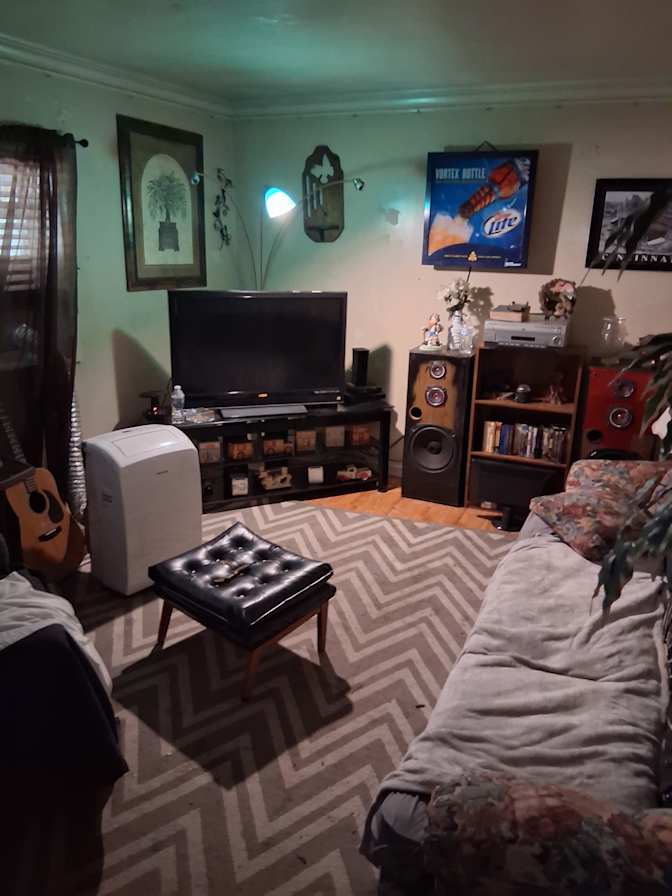 Richard's room