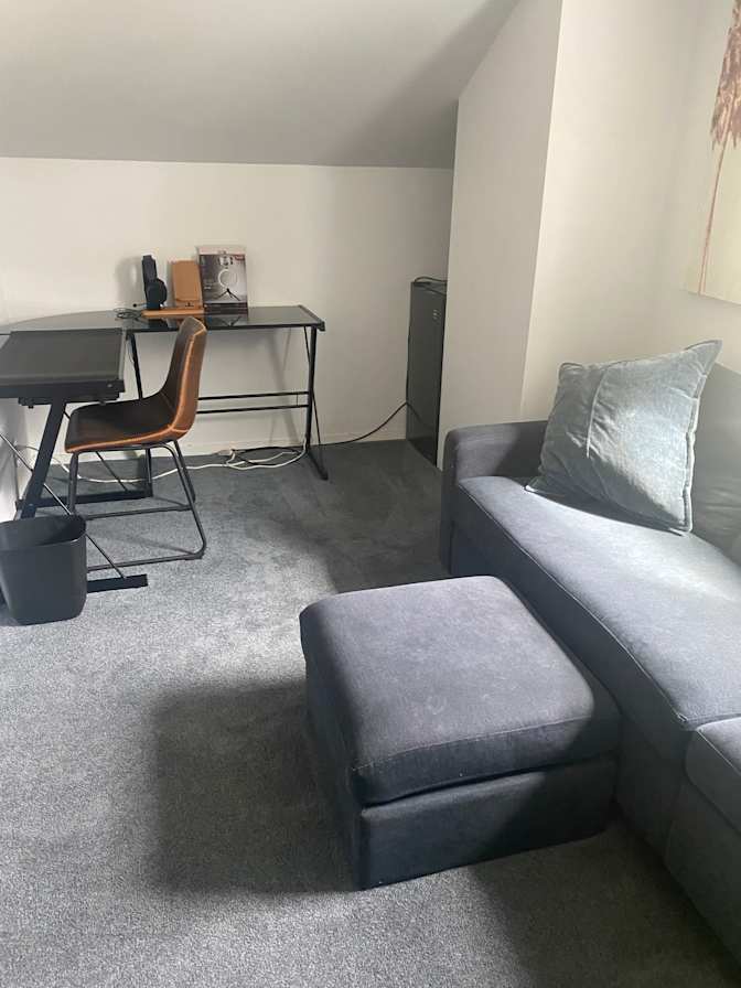 Carissa O.'s room