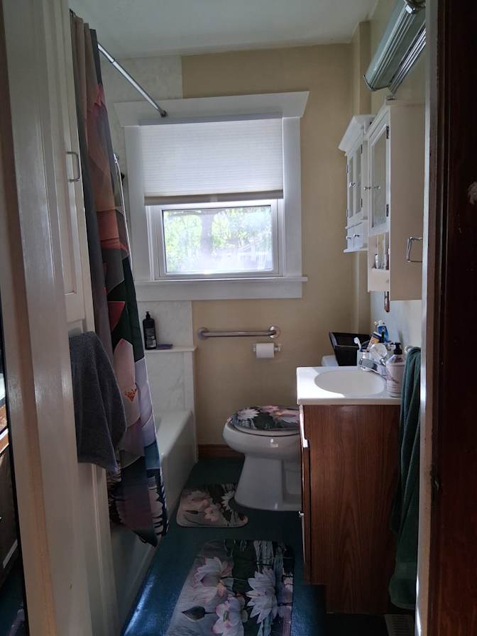 Veronica Lara's room