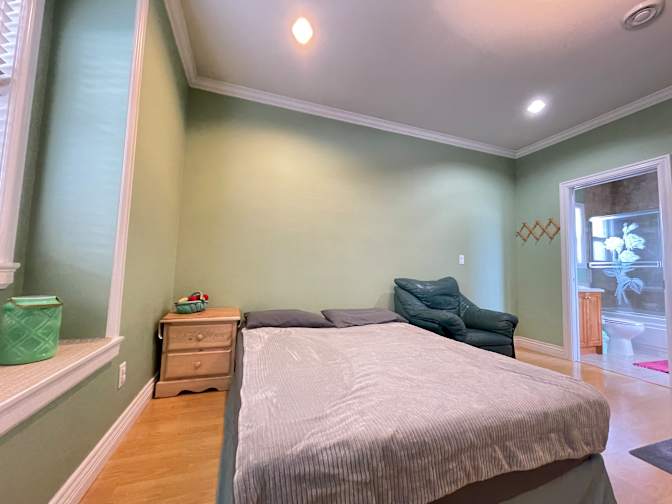 Mei's room