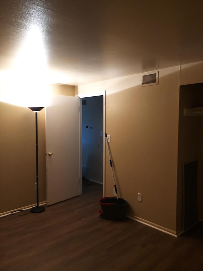Shawna M's room