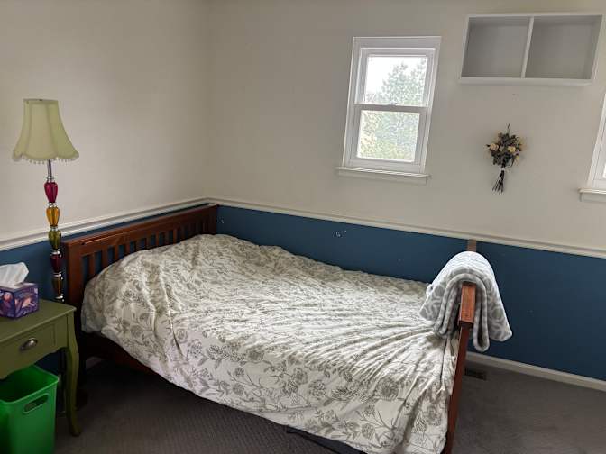 Hannah's room