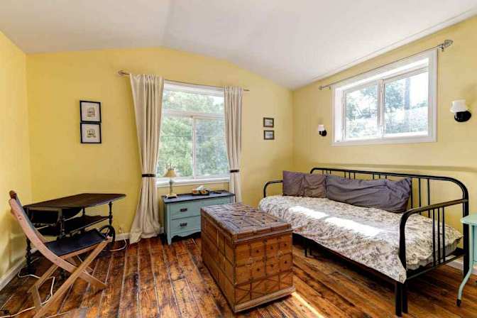 Elizabeth's room