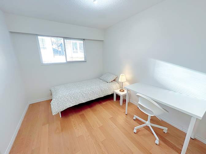 Shirin's room