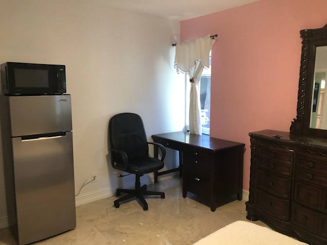 GREAT ROOM's room