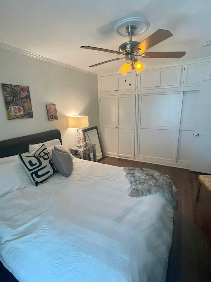 Ava's room