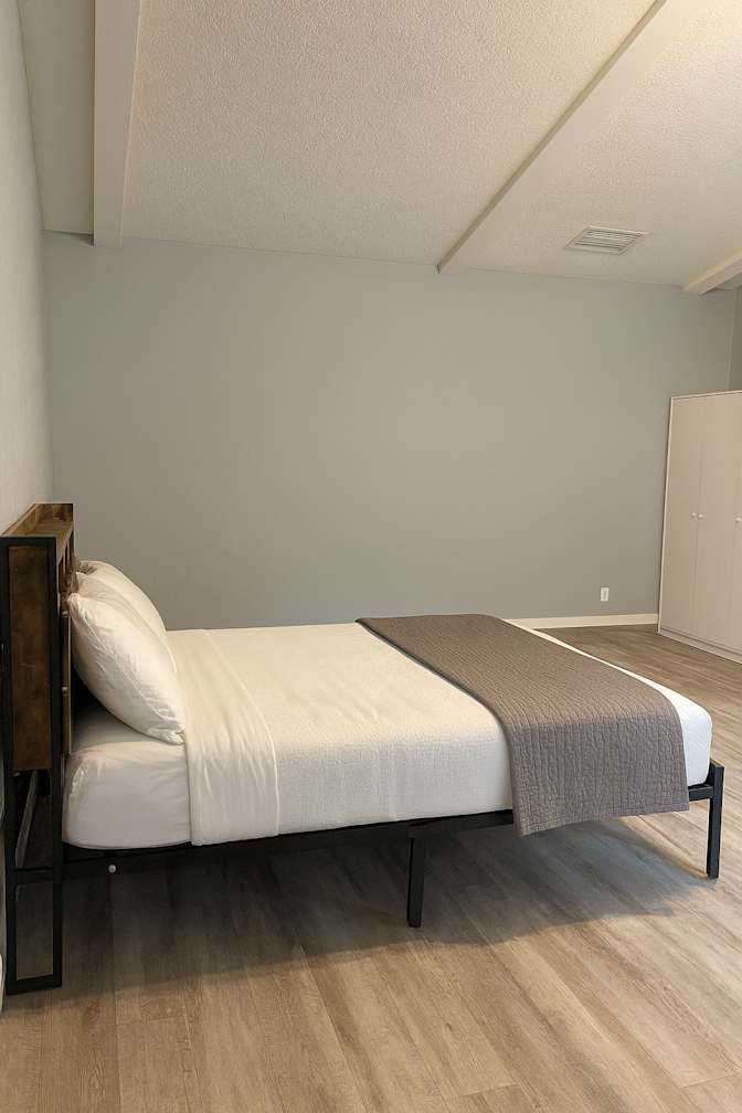 Magali A.'s room