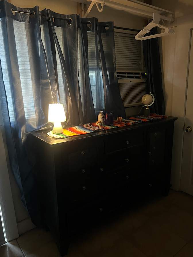 Jorge's room