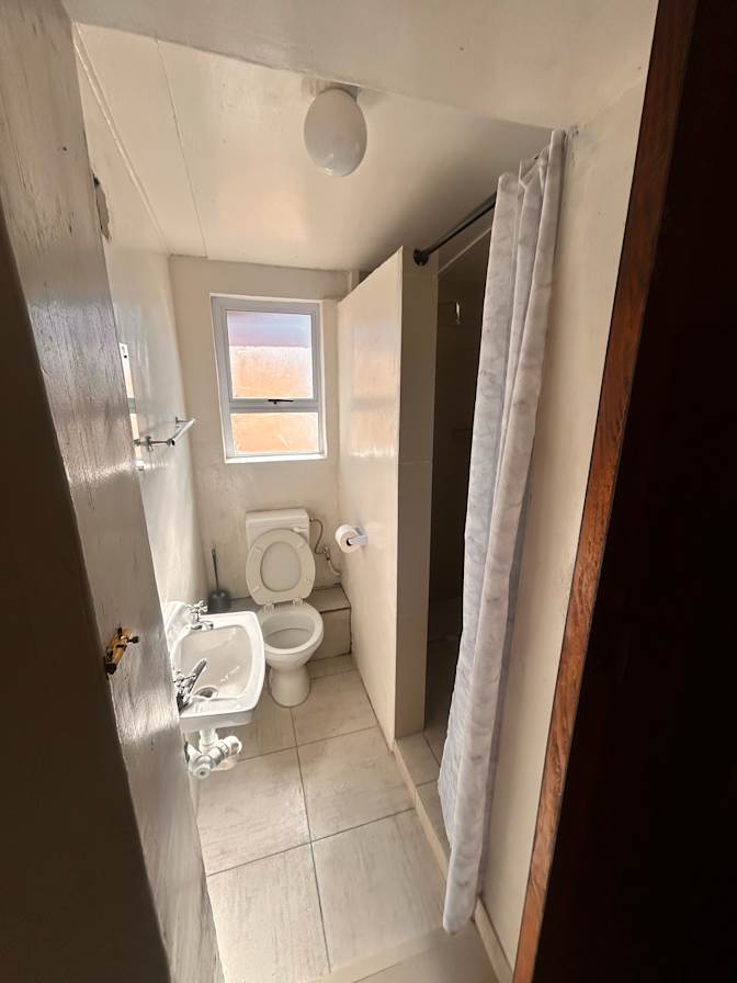 Jason Malcolm du Plessis's room