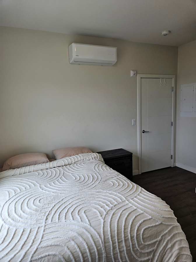 Leslie Matsikiti's room