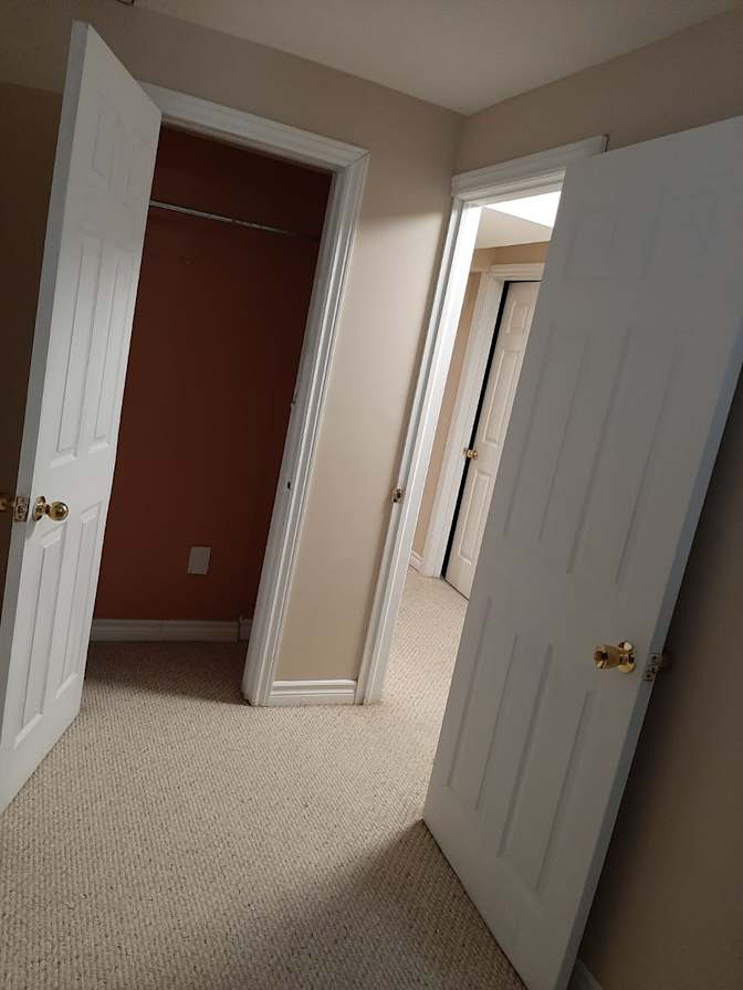 bill's room