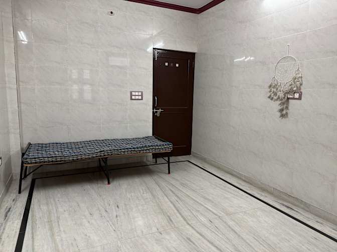Mayuri's room