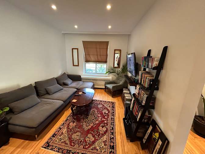 Marcus Karastamatis's room