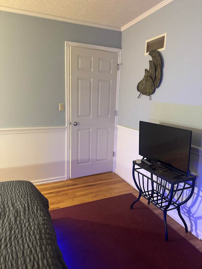 Gloria's room
