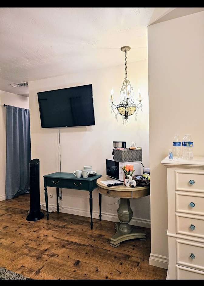 Vianh's room