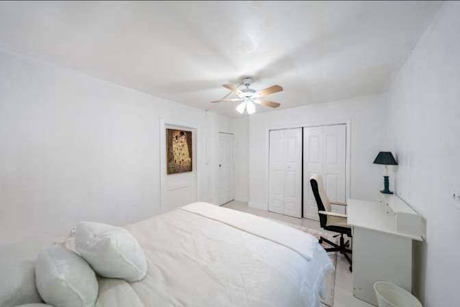 Steve's room