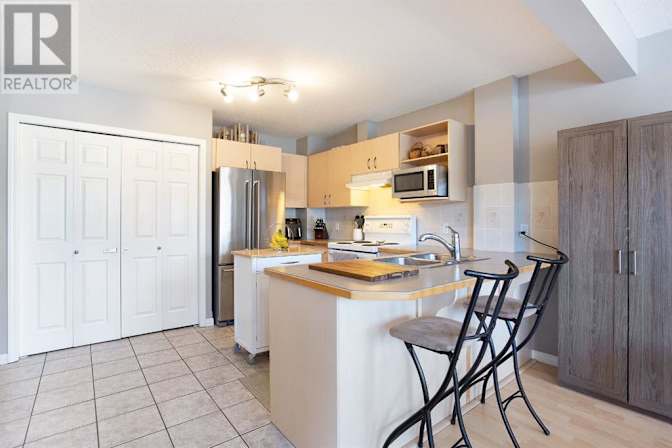 John Leronowich's room