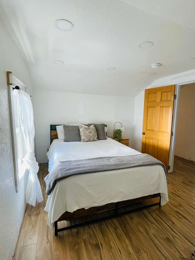 This cute home's room