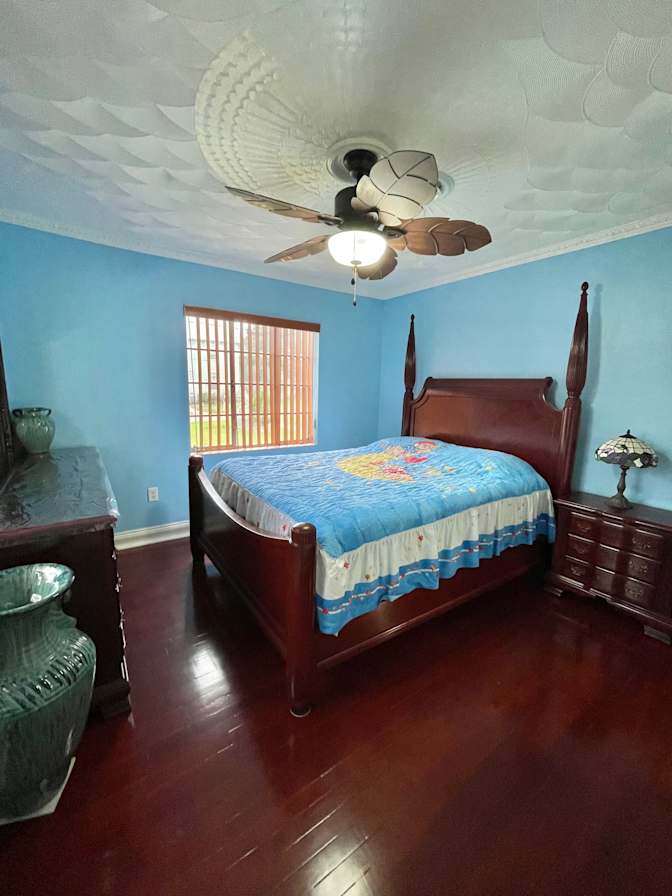 Maida's room