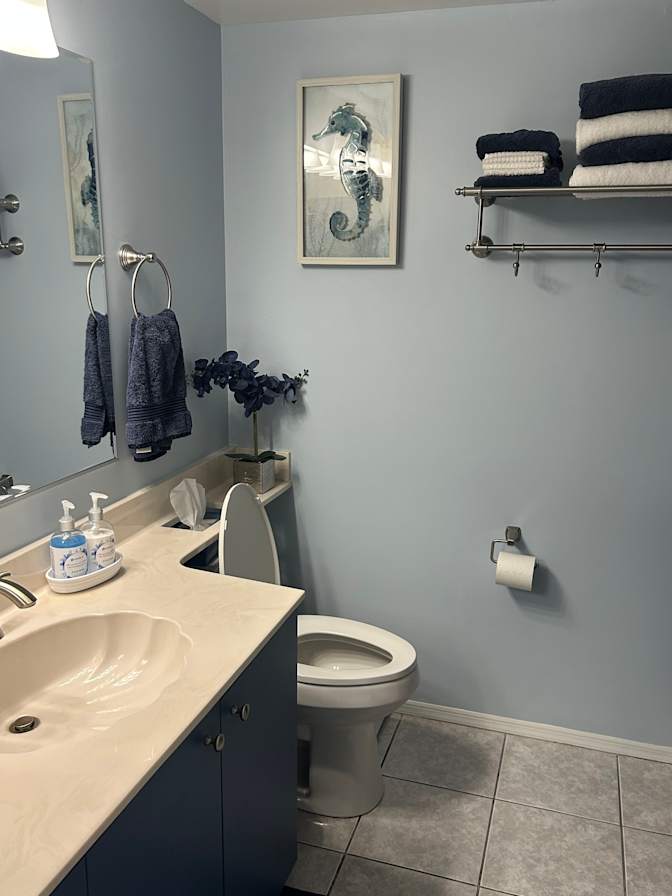 Darren's room