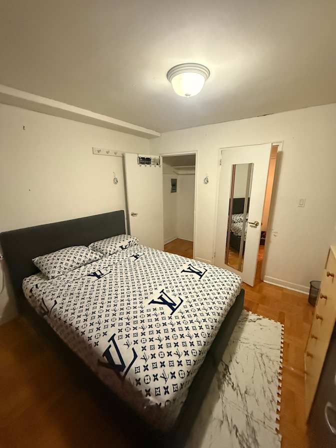 Jay's room