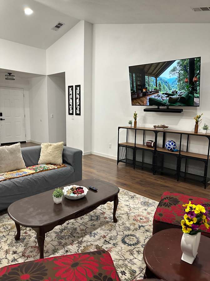 Eddie's room