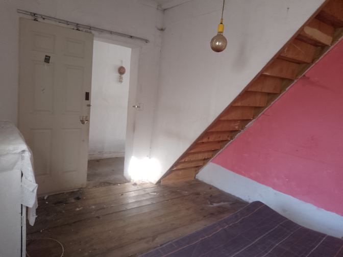 Chandrin Russouw's room